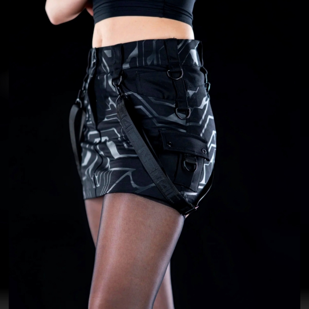 NWT NEO4IC Matrix Mini Skirt, Black Cargo Mini Skirt, Black Goth Mini Skirt - Picture 2 of 11